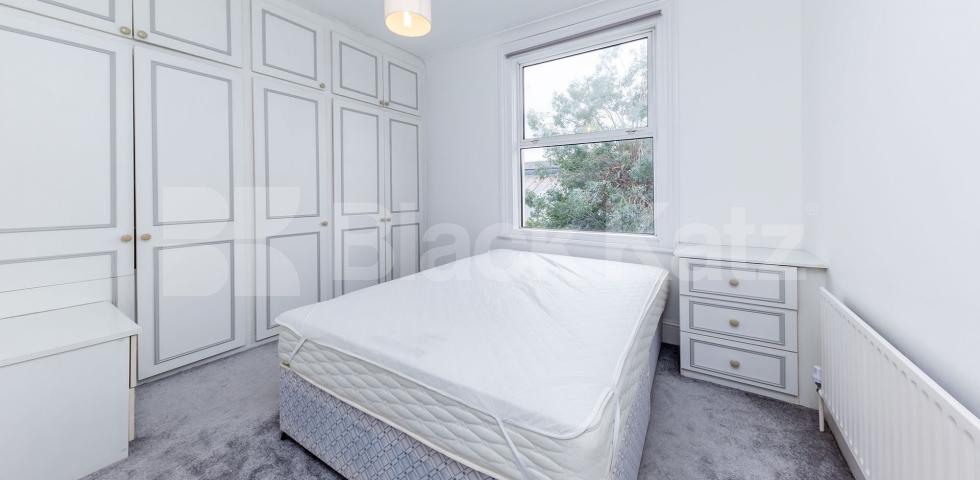 			NEW INSTRUCTION!, 2 Bedroom, 1 bath, 1 reception Flat			 Shirland Road, WARWICK AVENUE - MAIDA VALE